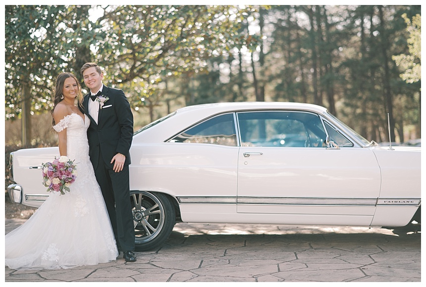 stunning backdrop engagement pics
